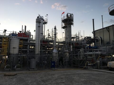image of machines part of the Fortigen Geneva plant
